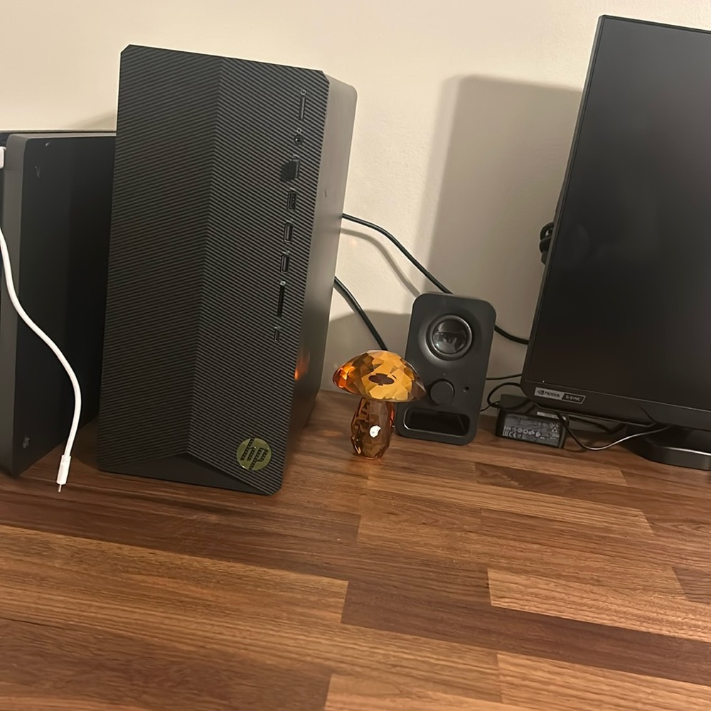 HP Pavilion Gaming Desktop TG01-2xxx